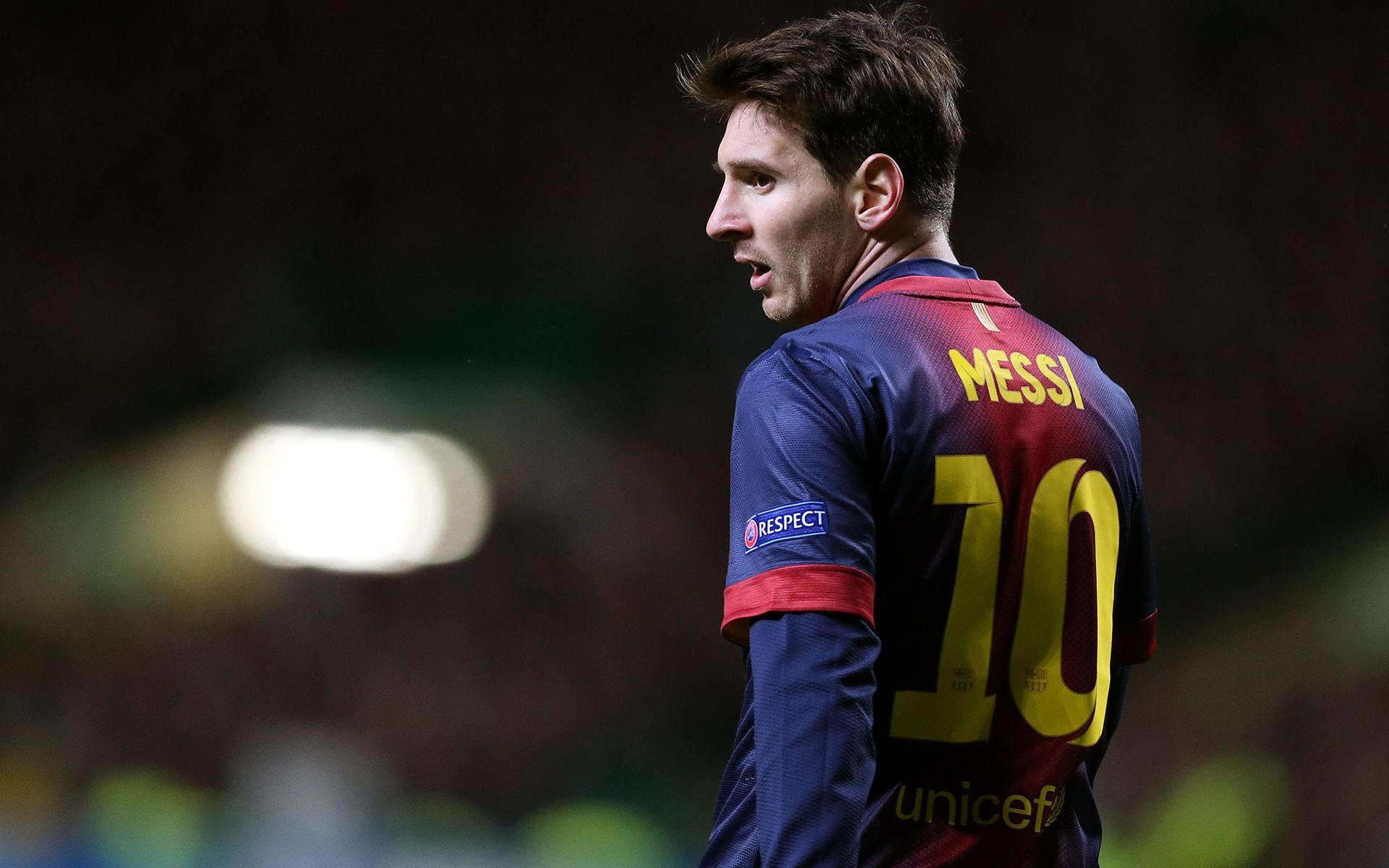 界中的策略 界中的策略