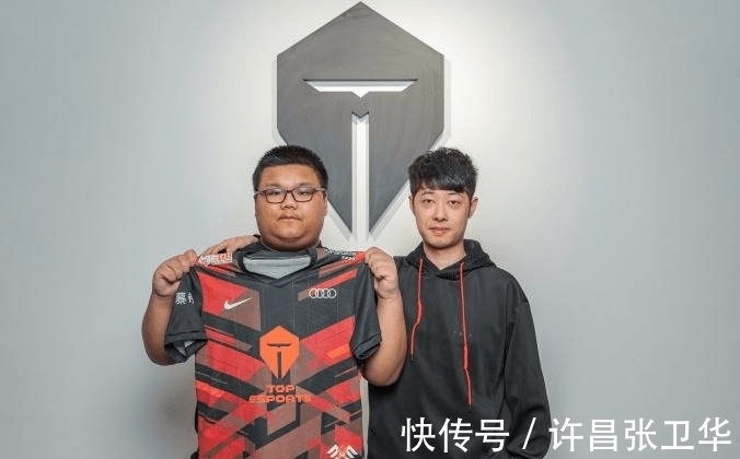 反手突击 反手突击