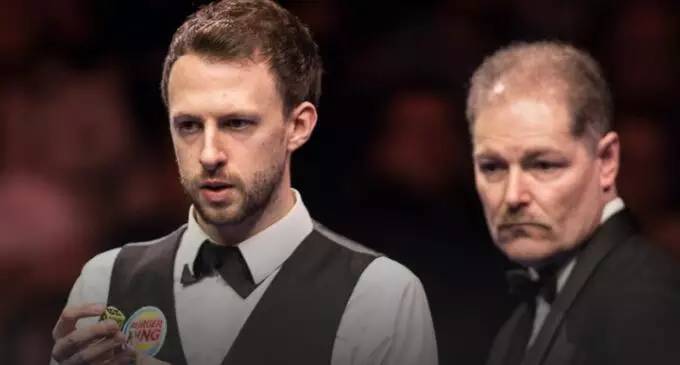 舞台上崭露 舞台上崭露