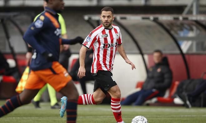 仅凭借个人 仅凭借个人