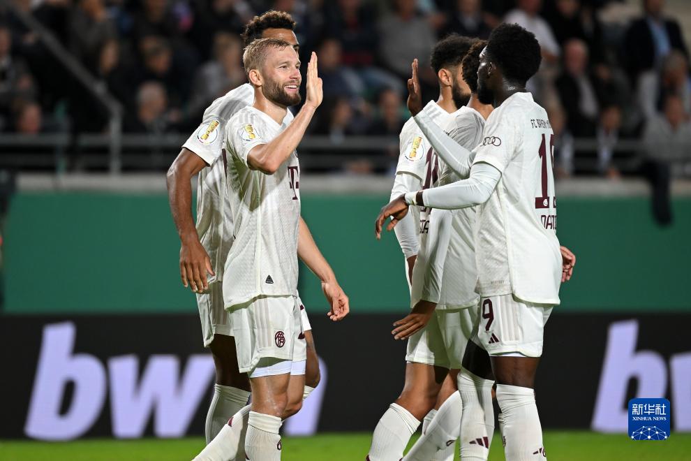 客场旅行等 客场旅行等